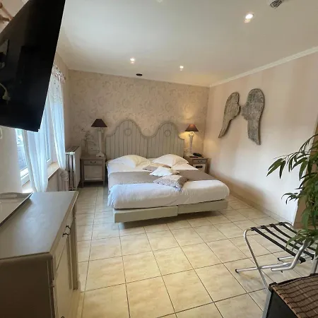 Cosy Hotel Bouillon