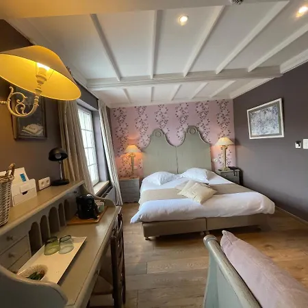 Hotel Cosy