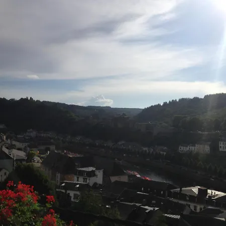 Cosy Hotel Bouillon